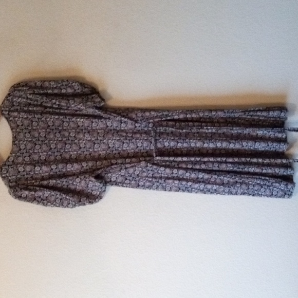 Floral Puff Sleeve Dress - Picture 7 of 9